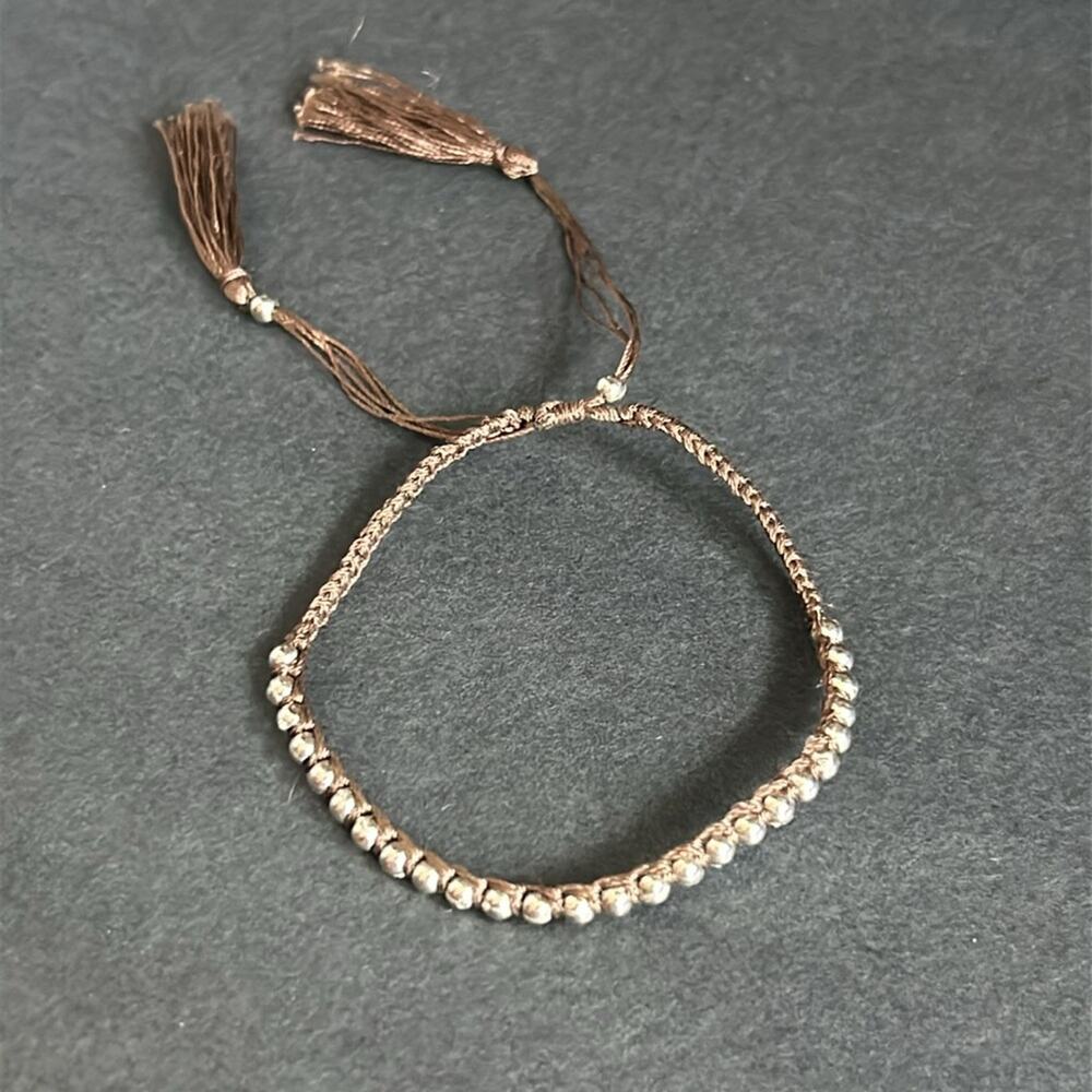 Women’s vintage brown/silver dainty beaded string bracelet one size adjustable